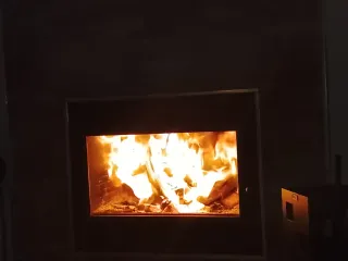 Estufa Hierro Fundido Negra/Gris