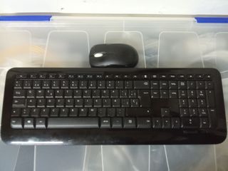 Teclado y Ratón Microsoft Inalámbrico Negro