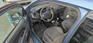 Se vende Ford Fiesta !único propietario¡