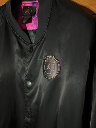 Chaqueta Jordan Negra PSG