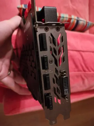 Tarjeta Gráfica MSI GeForce GTX 1070 Ti 8GB