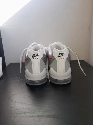 Nike Air Max Invigor Talla 38