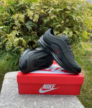 Nike Air Max 97 Talla 38 Negro/Rojo