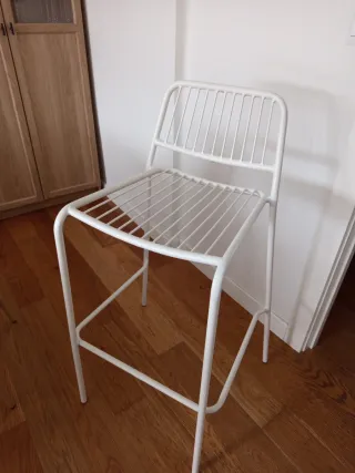 Taburete alto metálico blanco