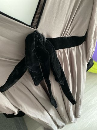 Vestido largo fiesta Zara gris y negro