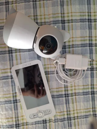 Vigilabebés con pantalla y cámara