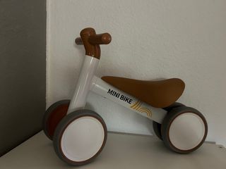 Bicicleta sin pedales para niños (Correpasillos)