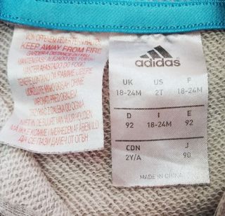 Felpa Adidas x Disney tagli 18-24 mesi