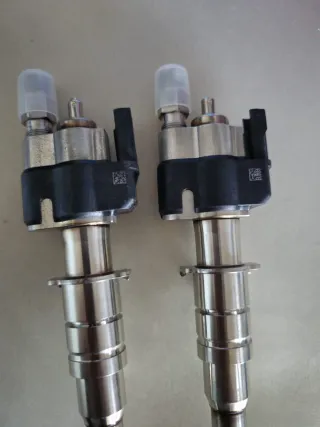 Inyector BMW 12537585261-12