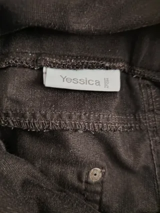 Pantalones premamá C&A negros