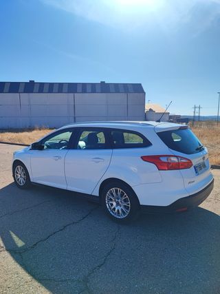 Ford Focus Sportbreak Titanium