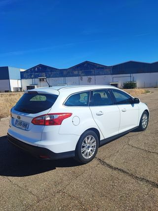 Ford Focus Sportbreak Titanium