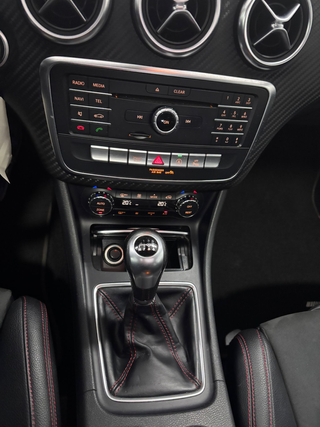 Clase A 200 diesel Amg techo y manual