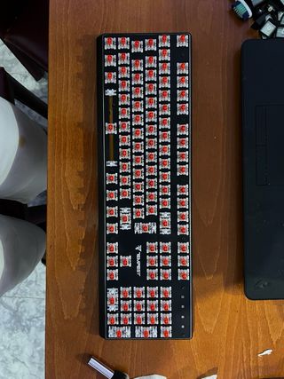 Teclado Mecánico Tempest Mephisto RGB