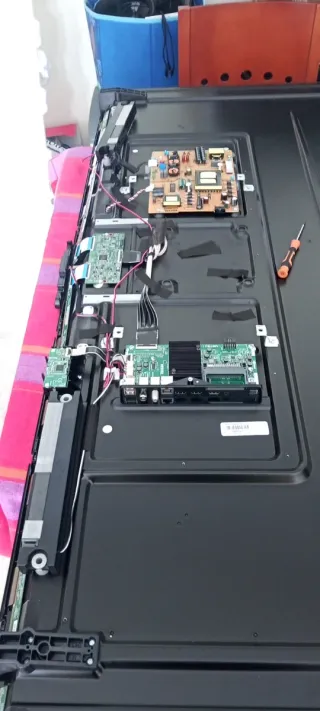 Placa Base Vestel 17MB180V Toshiba 65UV2363DG