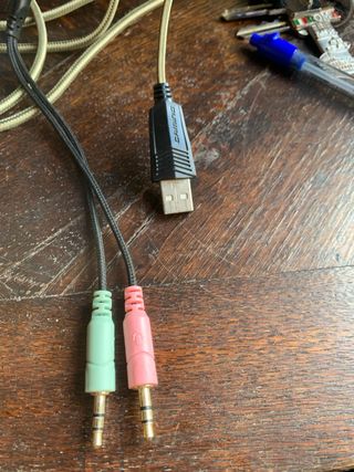 Cascos PC Camuflaje Beexcellent MODEL: Gm-500