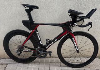 Bicicleta Triatlón BH Aerolight TT