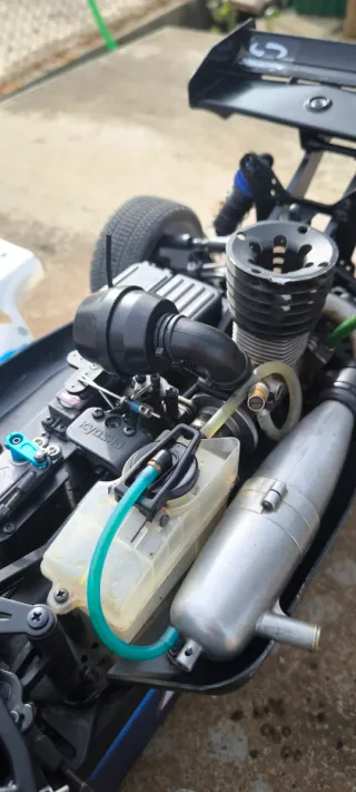 Kyosho Inferno 1/8 TT Gas RC NITRO