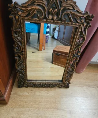 Baúl antiguo madera y metal restaurado