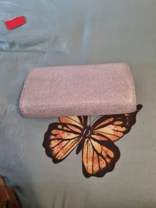 Bolso de mano plateado para fiesta