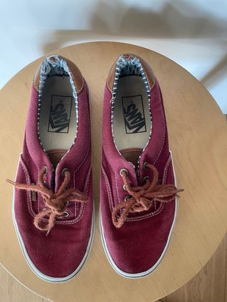 Zapatillas Vans Rojas y Marrones