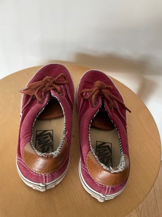 Zapatillas Vans Rojas y Marrones