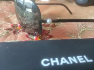 Occhiali da sole Chanel perla