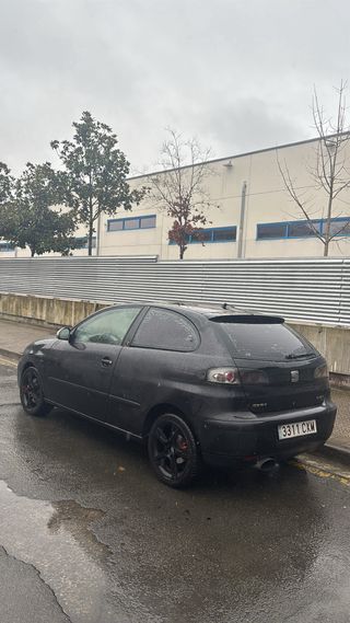 SEAT Ibiza FR 6L