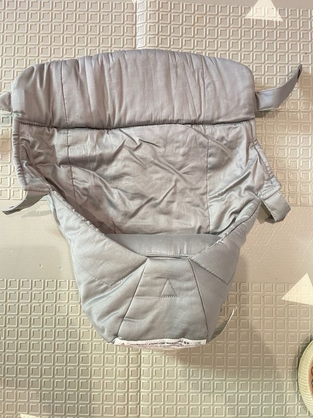 Mochila Ergobaby Portabebés Gris