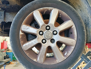 LLANTA TOYOTA COROLLA VERSO (R1) 2ADFTV