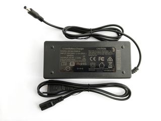 Cargador Bici Eléctrica 36V Salida 42V-3A