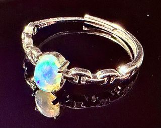 Anillo de Ópalo Cristal en Plata
