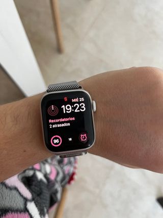Apple Watch SE 4 GPS + Cellular Plata