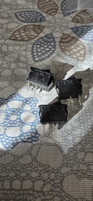 Interruptor Rocker ON OFF Cuadrado