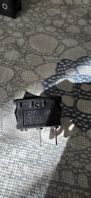 Interruptor Rocker ON OFF Cuadrado