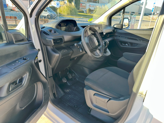 Alquilo Furgoneta Peugeot Partner 2021 en Tarancon