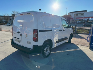 Alquilo Furgoneta Peugeot Partner 2021 en Tarancon