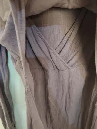 Camiseta premamá Shein cuello alto