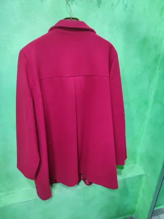 Chaquetón de paño rojo talla 60