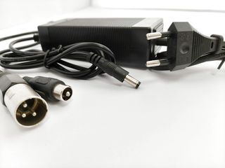 Cargador bicicleta eléctrica 36V - 3 conectores