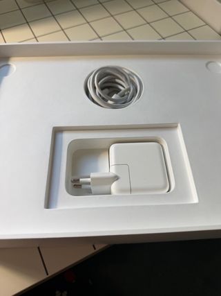 MacBook Air M1 Plata/Gris Espacial