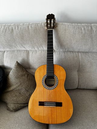 Guitarra Admira Alba 3/4 casi nueva