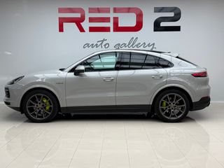 Porsche Cayenne E-Hybrid Coupe Platinum Edition