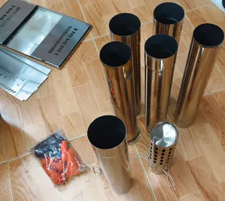 Mini Estufa a leña o carbón metal con ventana .