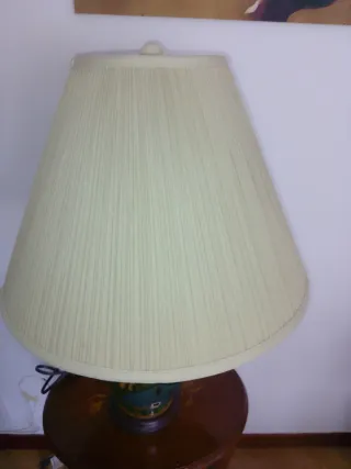 Lámpara de mesa cerámica pintada