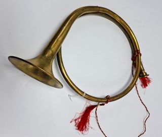 Corneta francesa en latón