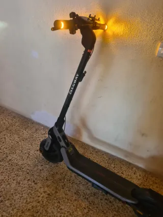 Segway Ninebot E3 PRO Patinete Eléctrico