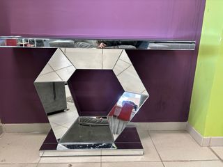 Consola de cristal estilo glam