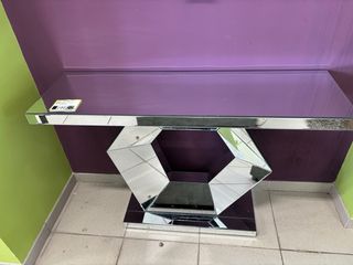 Consola de cristal estilo glam