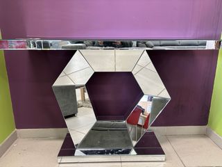 Consola de cristal estilo glam